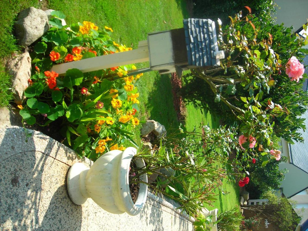 Les Hydrangeas Bed and Breakfast Plougastel-Daoulas Esterno foto